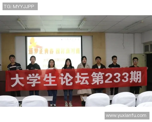 与杨伟畅谈足球生涯的起伏与梦想追逐之路