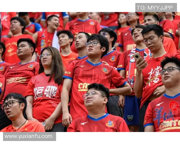 广州篮球队重塑辉煌之路:从低谷到杯赛新生的奋斗历程 广州篮球队重塑辉煌之路:从低谷到杯赛新生的奋斗历程