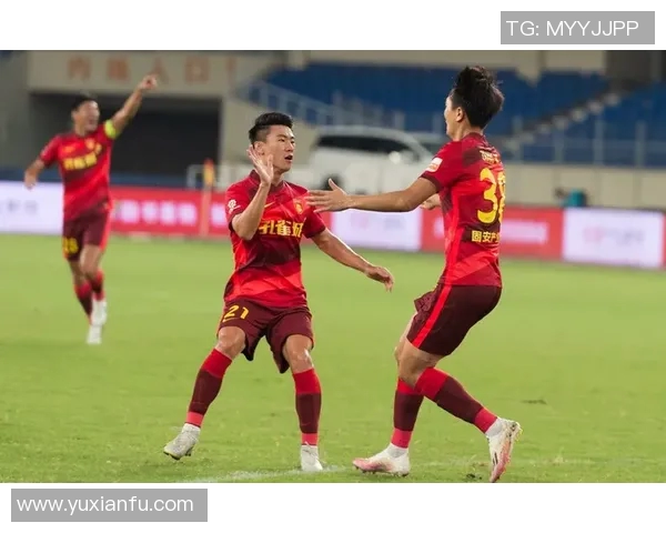 重庆滑板队在世界攀岩锦标赛中以65分领跑积分榜展现强劲实力 重庆滑板队在世界攀岩锦标赛中以65分领跑积分榜展现强劲实力