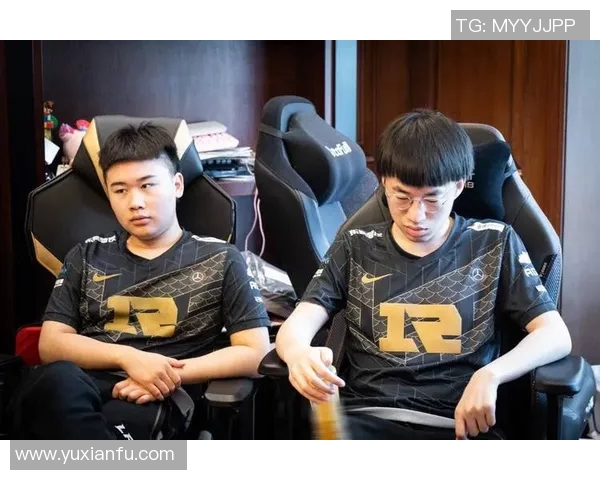 RNG在国际邀请赛中的团队配合分析与表现评估 RNG在国际邀请赛中的团队配合分析与表现评估