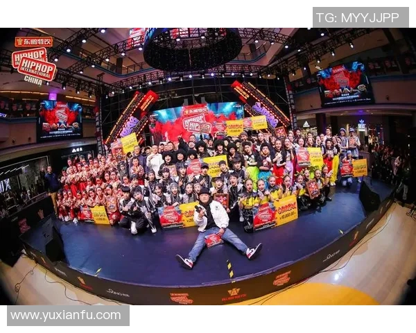 南京街舞队在世界攀岩锦标赛中以76分稳居积分榜首位