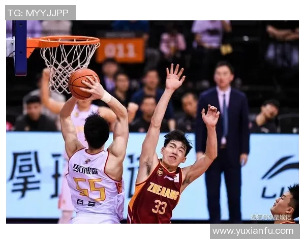 吴前的篮球之路：从青涩少年到CBA明星的成长历程与辉煌成就