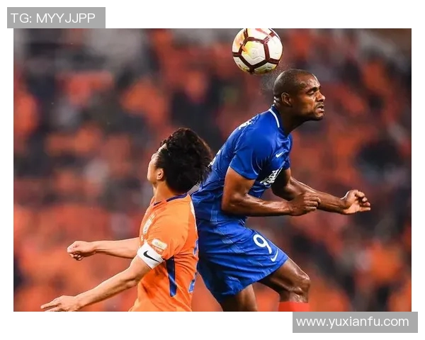 火箭队与雷霆队激战正酣12月26日精彩对决引发球迷热议