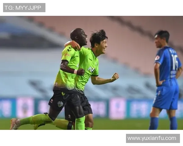 全北现代与釜山偶像激战在即谁能笑到最后争夺胜利荣耀