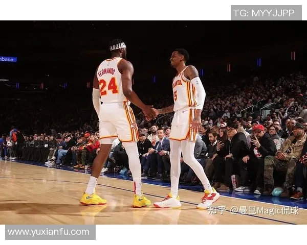 老鹰与尼克斯激战正酣球迷期待精彩对决与绝妙表现